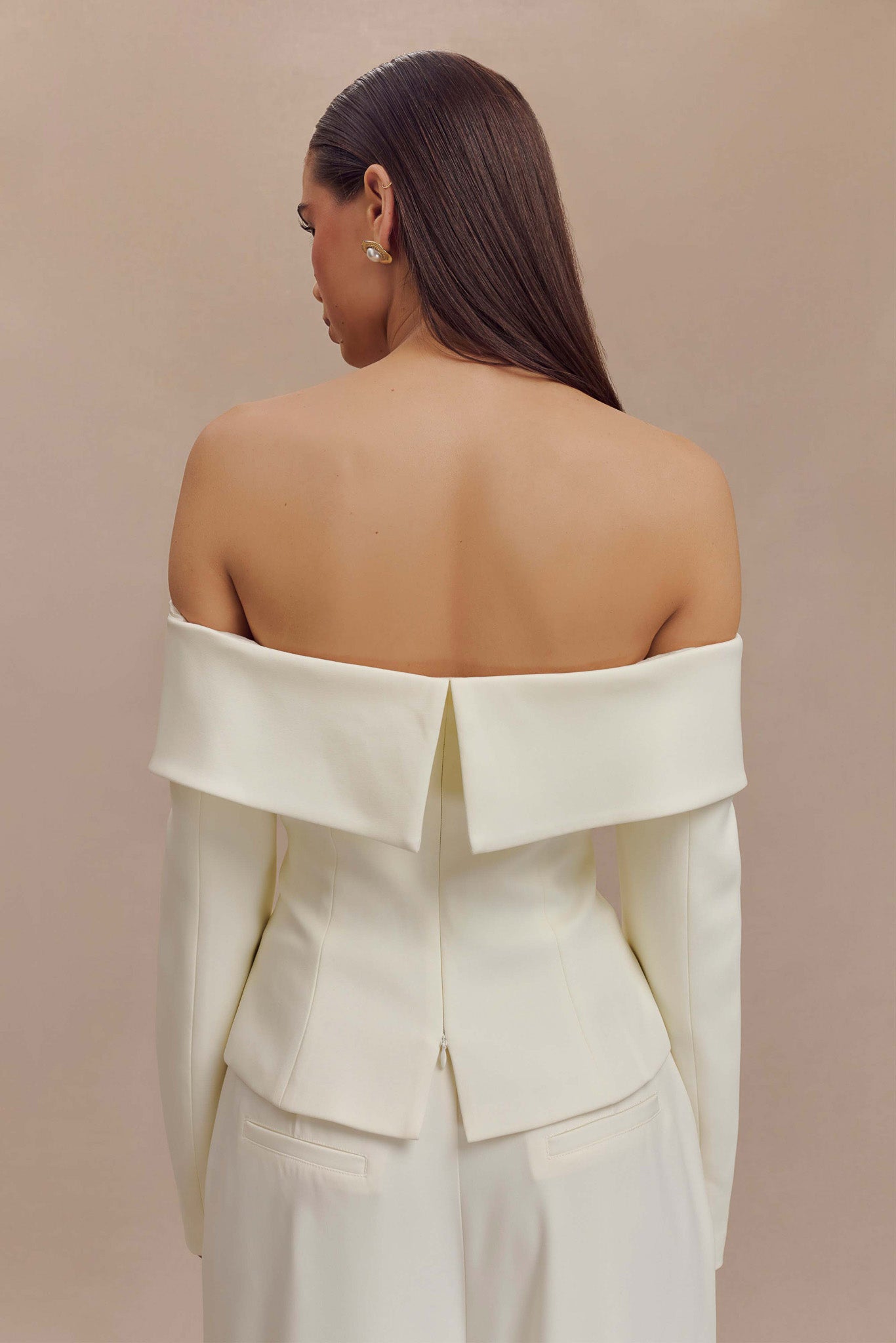 Alizy Off Shoulder Jacket